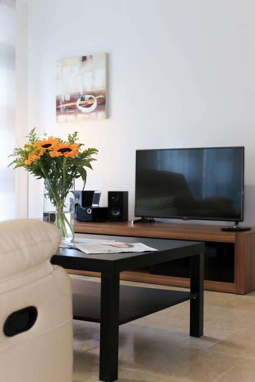 Rafael Kaiser - Paros Apartment - Contactless 24H Check-In เวียนนา ห้อง รูปภาพ