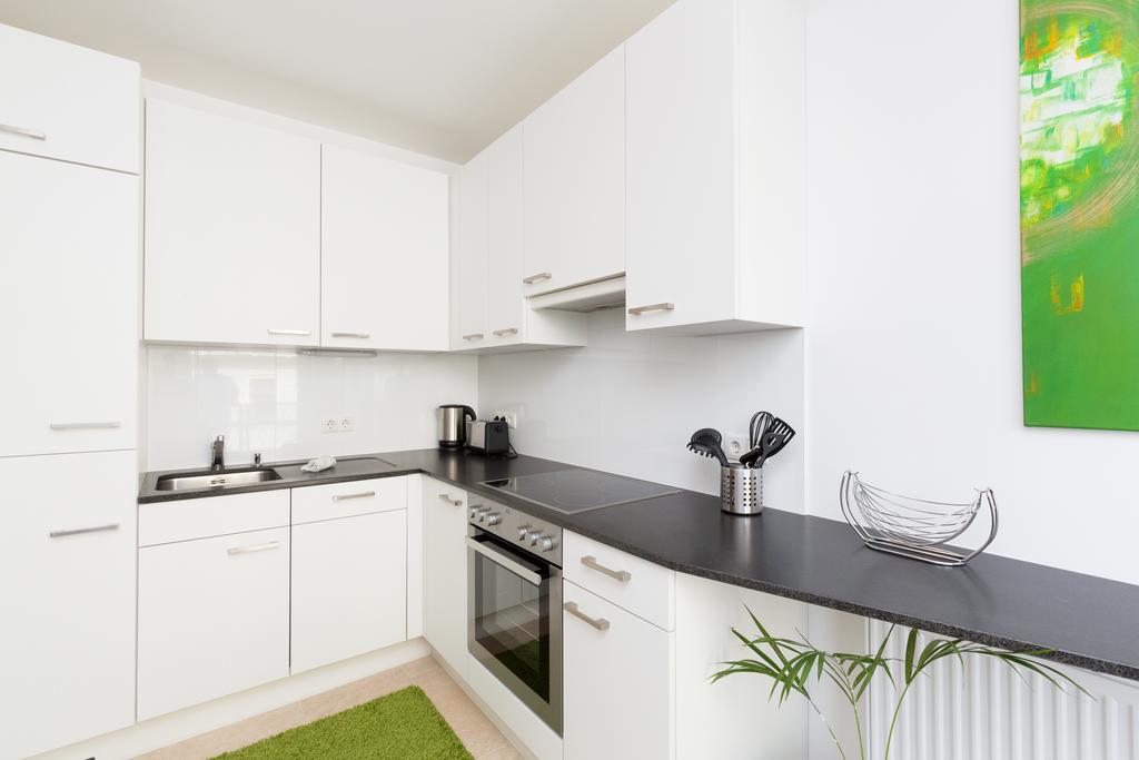 Rafael Kaiser - Paros Apartment - Contactless 24H Check-In เวียนนา ภายนอก รูปภาพ